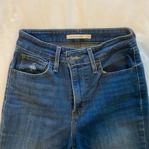 Levi’s 721 high rise skinny size 26